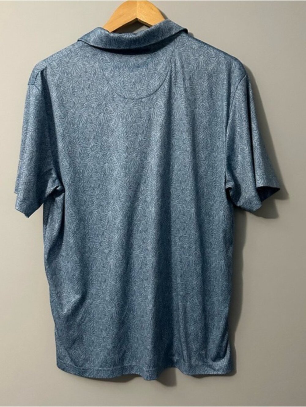 PGA Tour Blue Leaf Print Golf Polo Shirt Men’s Medium Casual Athleisure - Picture 4 of 9